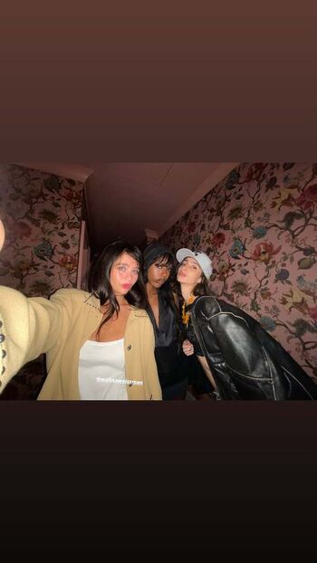 Full leaked Malina weissman private onlyfans photo