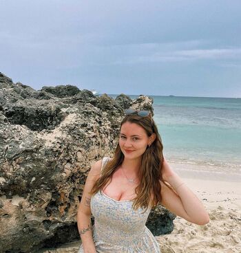 Full leaked Mallory malone private onlyfans photo