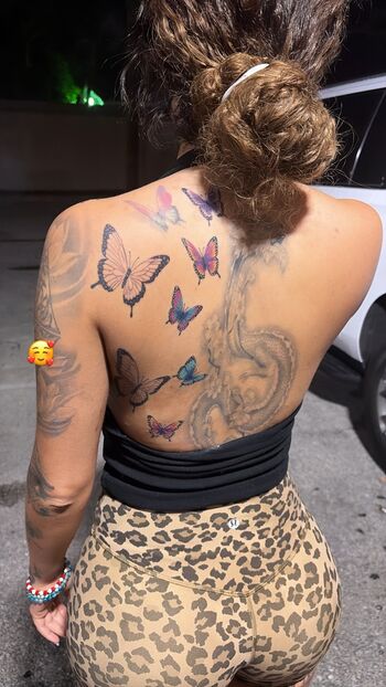 Full leaked Malu trevejo  page private onlyfans photo