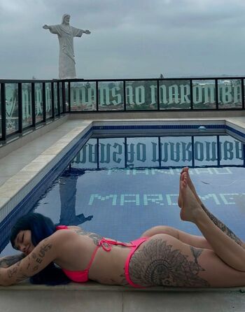 Full leaked Malupqsiim private onlyfans photo