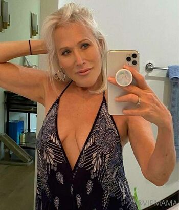 Full leaked Mama electra page private onlyfans photo