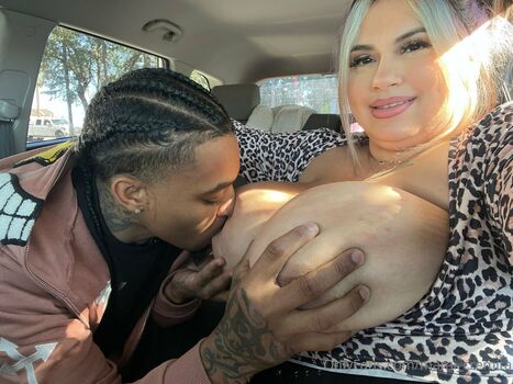 Full leaked Mami cremita private onlyfans photo