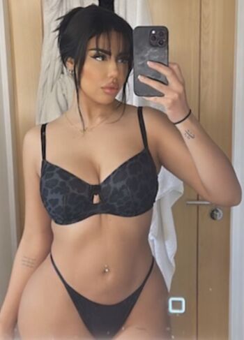 Full leaked Mandi vakili page private onlyfans photo