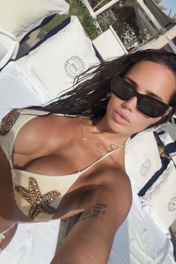 Full leaked Manon marsault private onlyfans photo