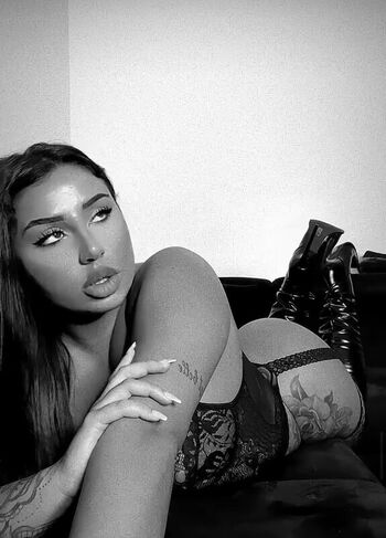 Full leaked Manon missieux private onlyfans photo