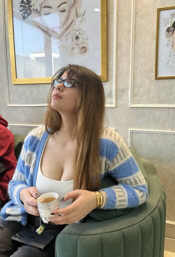 Full leaked Mansi dasila page private onlyfans photo