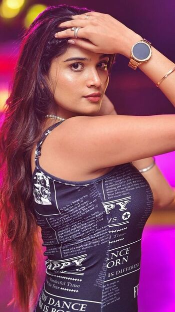 Full leaked Mansi suravase private onlyfans photo