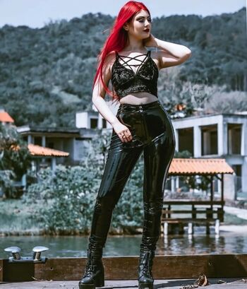 Full leaked Manuela mont private onlyfans photo