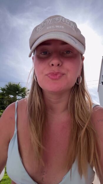 Full leaked Maren wolf private onlyfans photo