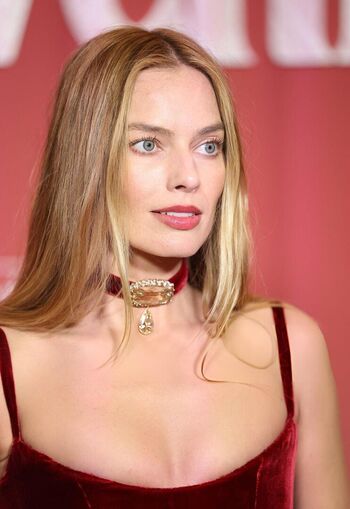 Margot Robbie