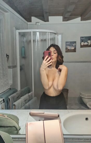 Full leaked Mari anne page private onlyfans photo