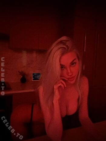 Full leaked Maria domark private onlyfans photo