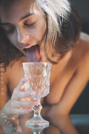 Full leaked Maria sudus page private onlyfans photo