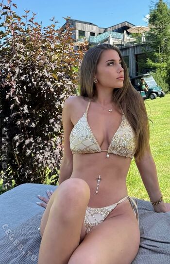 Full leaked Mariablaa private onlyfans photo