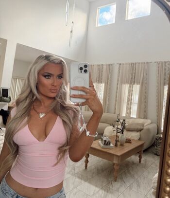 Full leaked Mariah may  page private onlyfans photo
