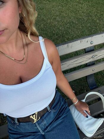 Full leaked Marianne surprenant private onlyfans photo