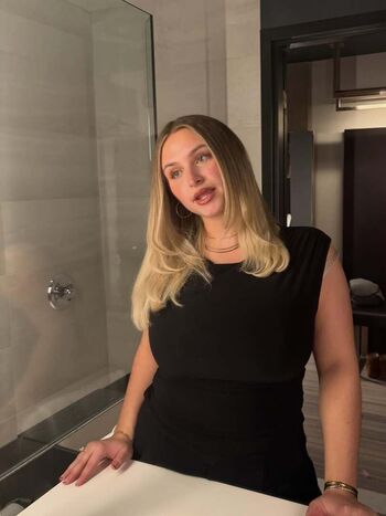 Full leaked Marianne surprenant private onlyfans photo