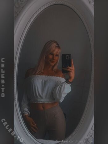 Full leaked Mariarouge page private onlyfans photo
