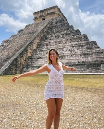 Maricel Freire Hotwife