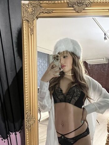 Marika Kobashi