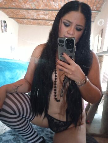 Full leaked Mariong private onlyfans photo