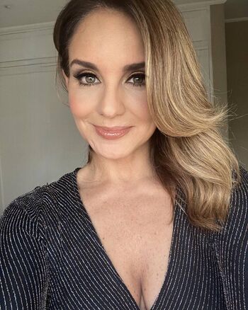 Marisa Minetti Hotwife