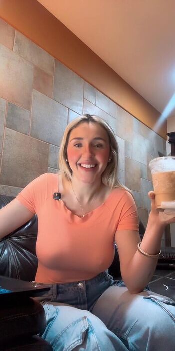 Marisol Dovala. La Chica Del Clima