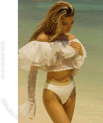 Full leaked Martha hunt page private onlyfans photo