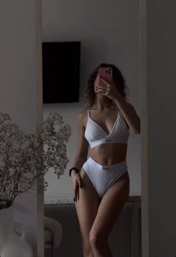 Full leaked Mary lvk private onlyfans photo