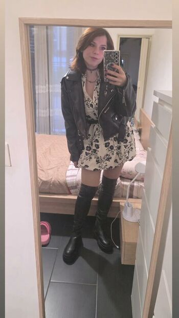 Full leaked Mary mayfair page private onlyfans photo