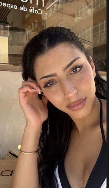 Full leaked Maryamazinani private onlyfans photo