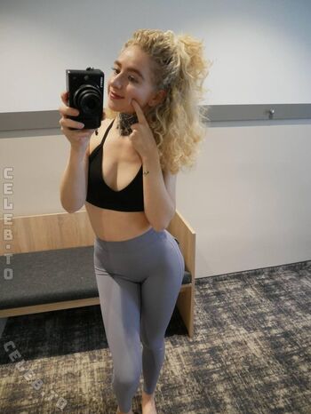 Full leaked Maryjaneauryn private onlyfans photo