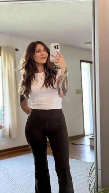 Full leaked Adellev/ private onlyfans photo