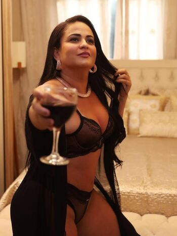 Full leaked Mature women page private onlyfans photo