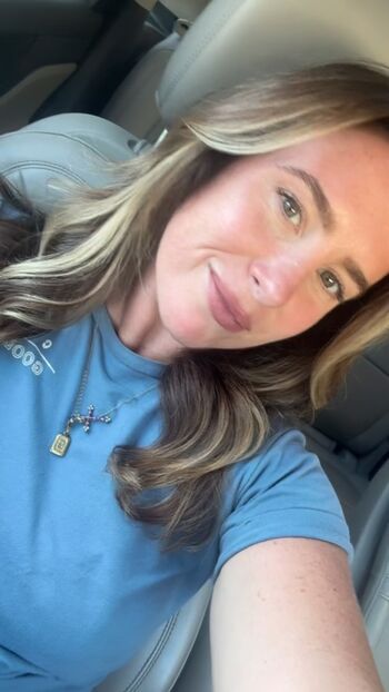 Full leaked Mature women page private onlyfans photo