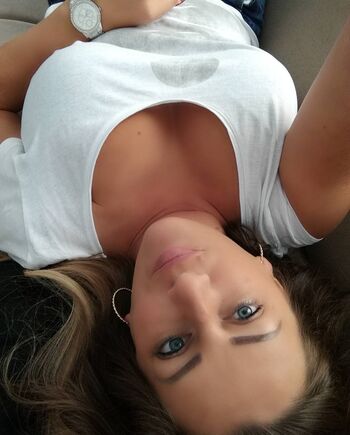 Full leaked Mature women private onlyfans photo