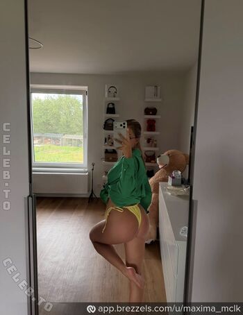 Full leaked Maxima mclk private onlyfans photo