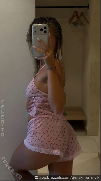 Full leaked Maxima mclk private onlyfans photo