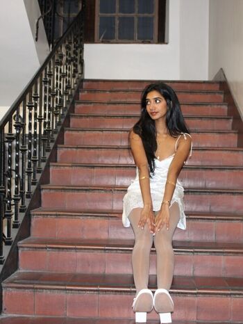 Full leaked Maya mayanalluri private onlyfans photo