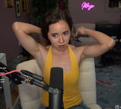 Full leaked Mayahiga private onlyfans photo