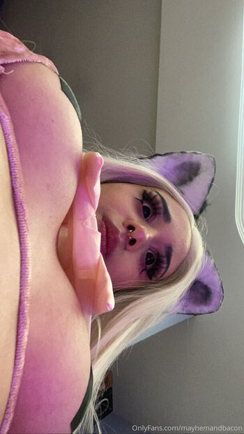 Full leaked Mayhemandbacon private onlyfans photo