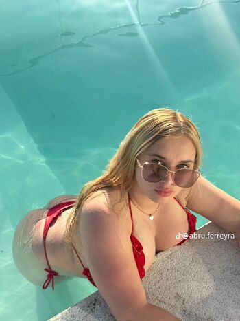 Full leaked Maylee private onlyfans photo