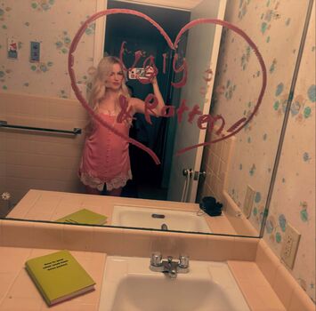Full leaked Mckenna grace  page private onlyfans photo