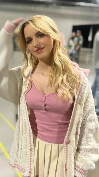 Full leaked Mckenna grace private onlyfans photo