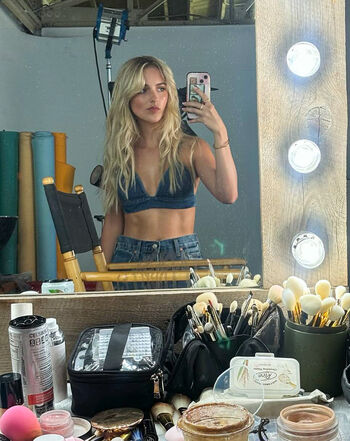 Full leaked Mckennagraceful private onlyfans photo