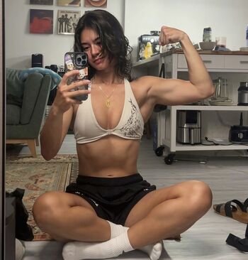 Full leaked Mcshnizzle private onlyfans photo