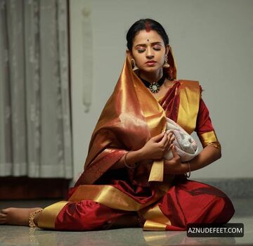 Full leaked Meenakshi raveendran private onlyfans photo