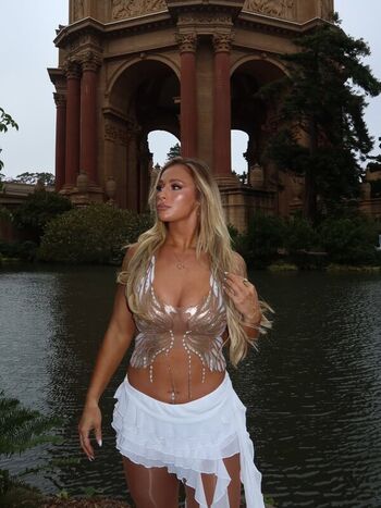 Full leaked Megan bayne  page private onlyfans photo