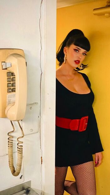 Full leaked Megan louise  page private onlyfans photo