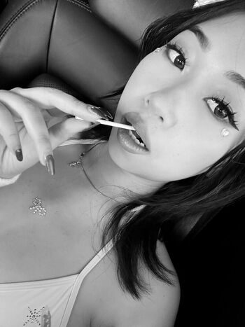 Mei Lee